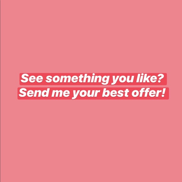 Meet your Posher, Niloofar - Picture 1 of 2